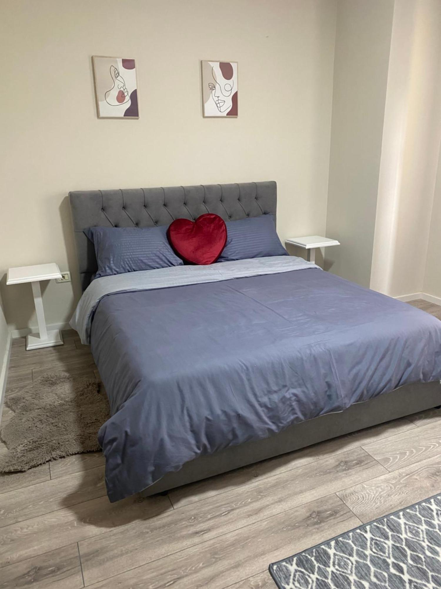 Chlo Apartment 5 Tirane エクステリア 写真